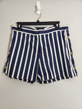 Nautical Coastal Ryan Navy Off-White Stripe Button Shorts Preppy Banana Republic